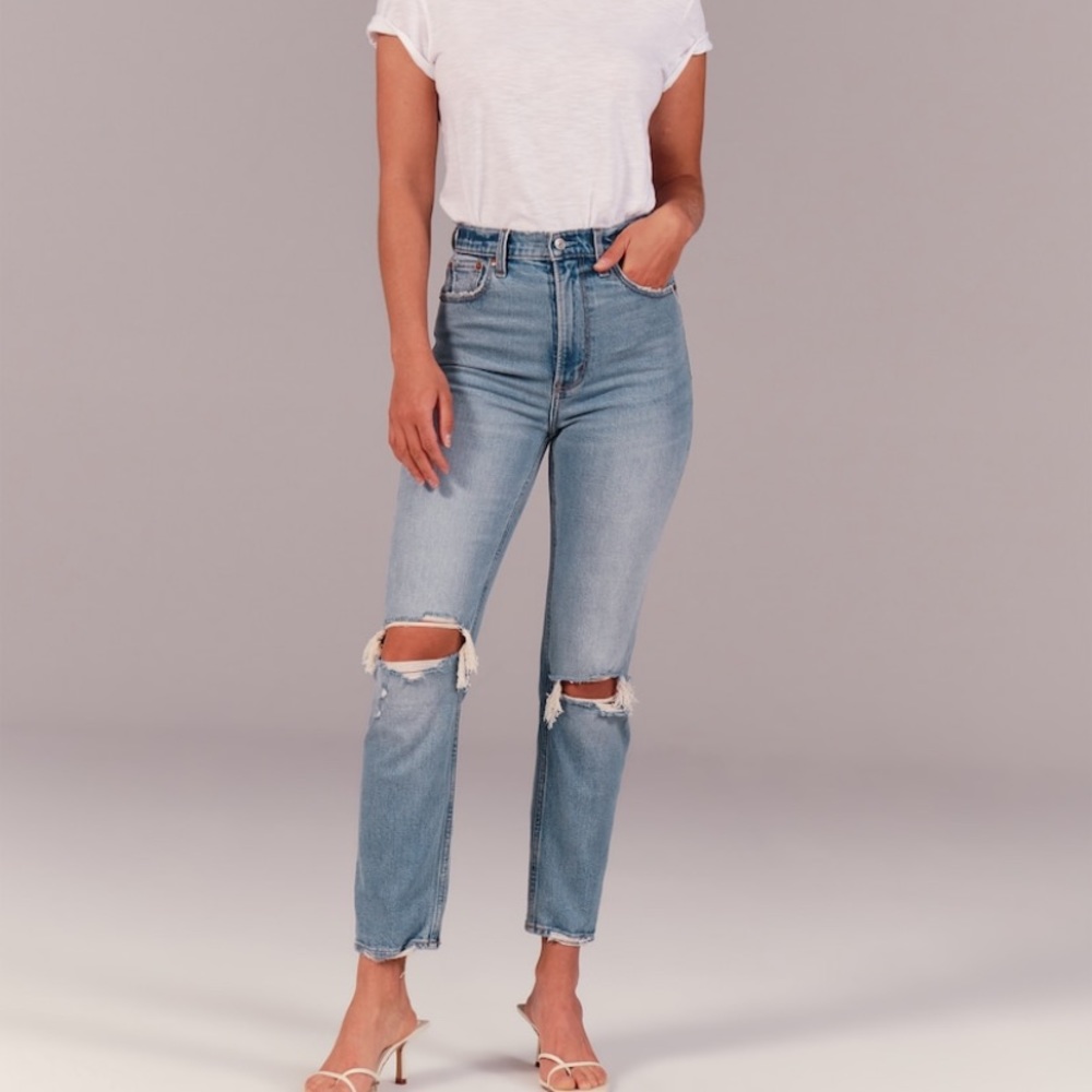 Ultra High Rise Straight Ankle Jeans